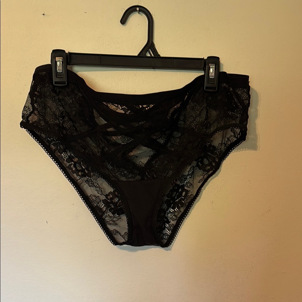 TORRID Elegant Black Lace Women's Intimate size 1